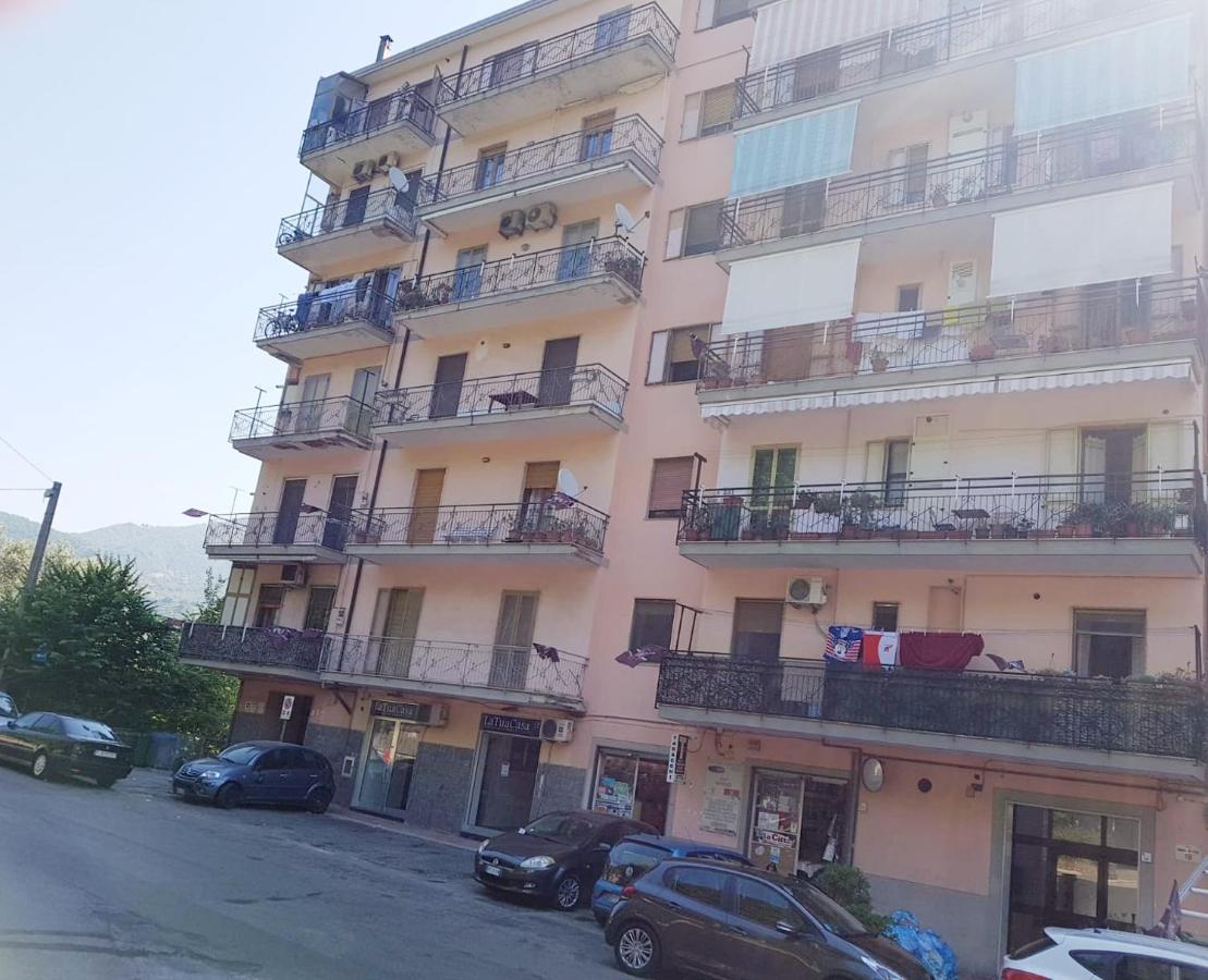 B&B Irnum Salerno Exterior foto